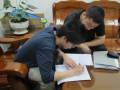我院派员到广州开元服饰工艺厂看望实习学生