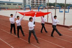 2011年秋季田径运动会开幕式解说词
